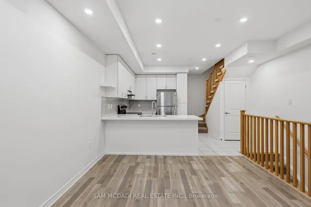 2285 Mcnab Lane #6, Mississauga 4