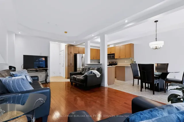 5151 Upper Middle Rd #11, Burlington 4