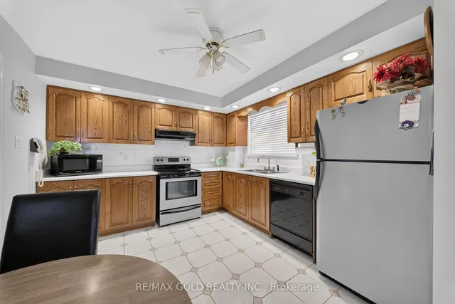 25 Drayton Cres, Brampton 3