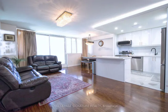 3590 Kaneff Cres #503, Mississauga 2