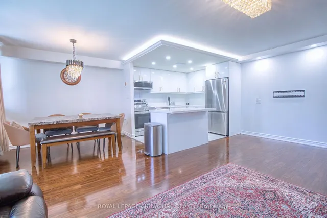 3590 Kaneff Cres #503, Mississauga 3