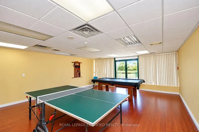 155 Hillcrest Ave #PH15, Mississauga 3