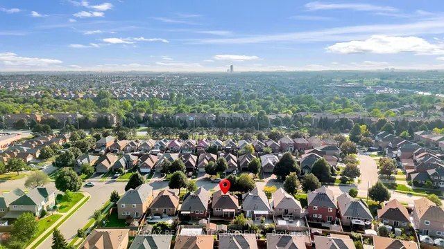 111 Springview Dr, Brampton 3