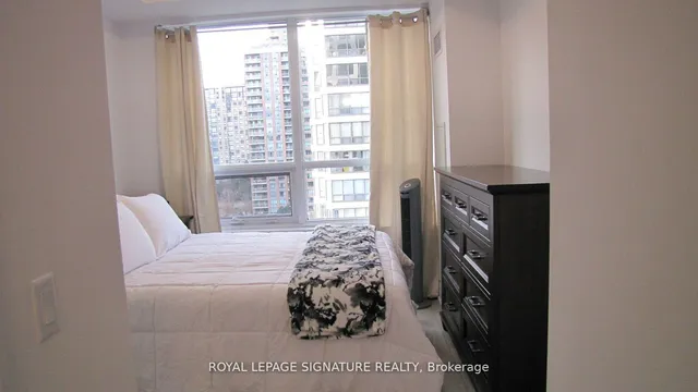 36 Elm Dr #1001, Mississauga 4