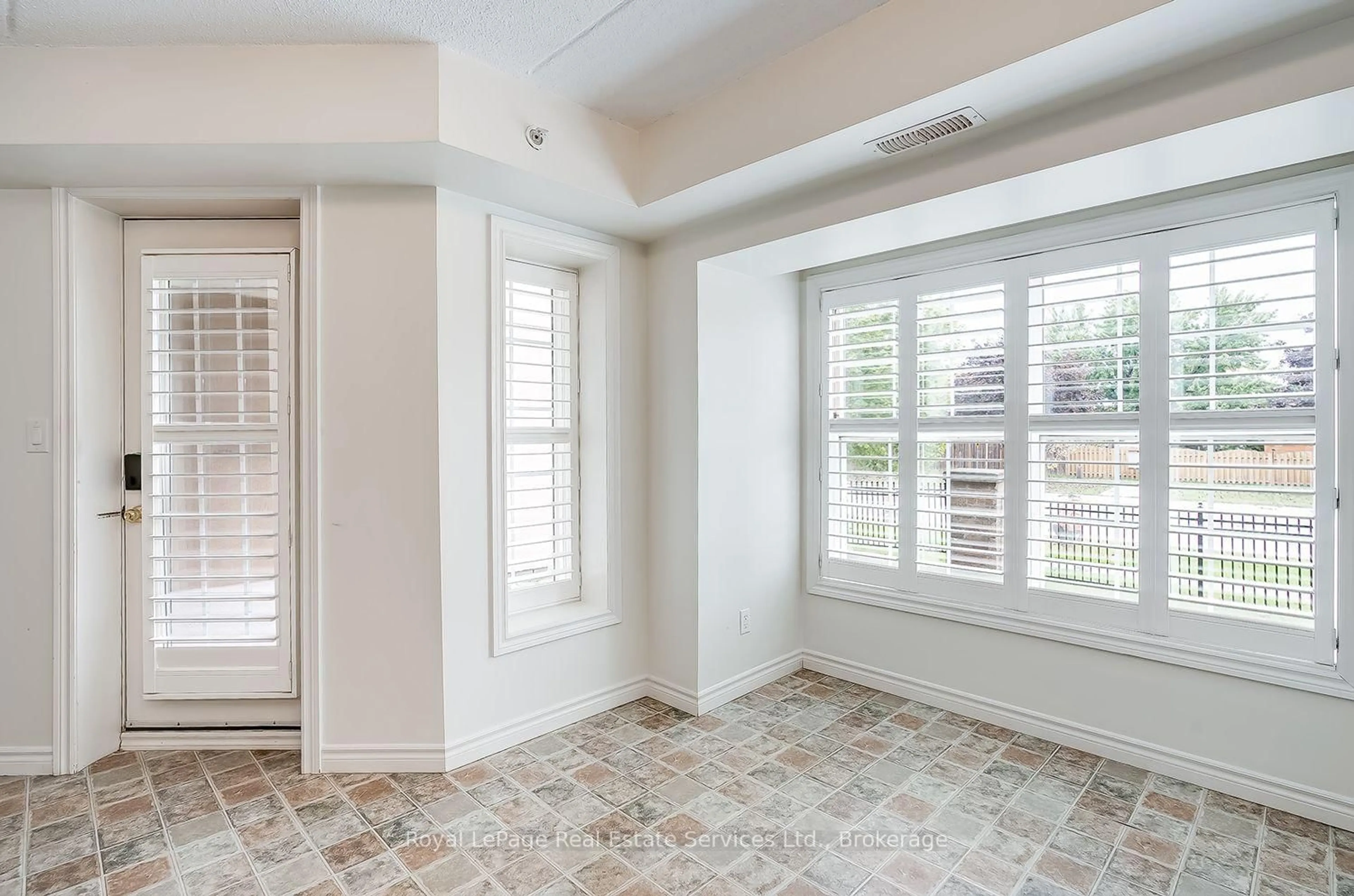 trreb/IMG-W13855130_dea374ac766ecaf61d71dae748e8c8cb11c2991671985d56c3bfae42fbf64af6.jpg