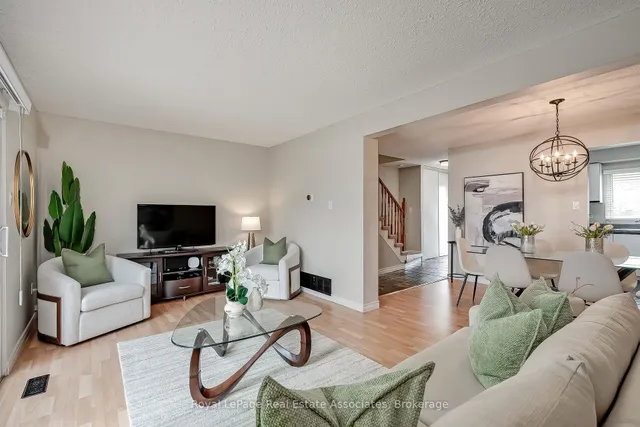 2779 Gananoque Dr #42, Mississauga 3