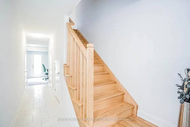 53 Humberstone Dr, Halton Hills 5
