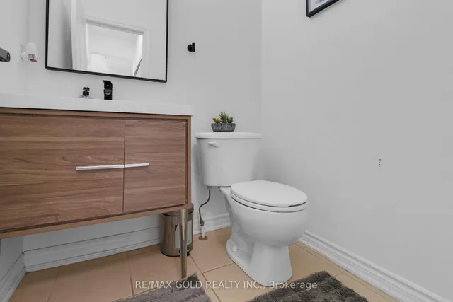 39 Darren Rd, Brampton 5
