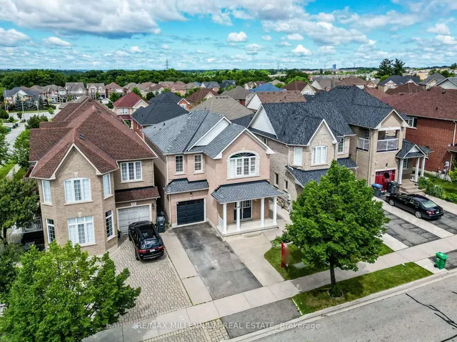 172 Pefferlaw Circ, Brampton 3