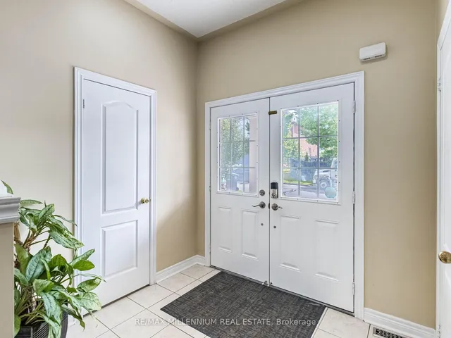 172 Pefferlaw Circ, Brampton 5