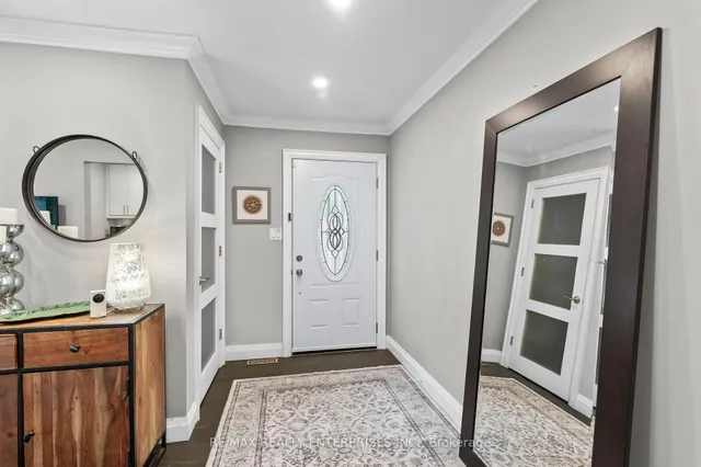 685 Francis Rd #1, Burlington 5