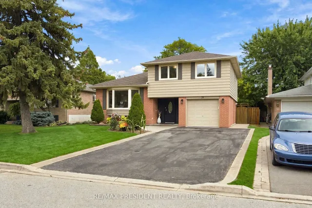 31 Core Cres, Brampton 2