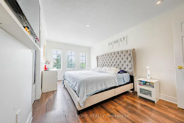 3881 Partition Rd, Mississauga 5