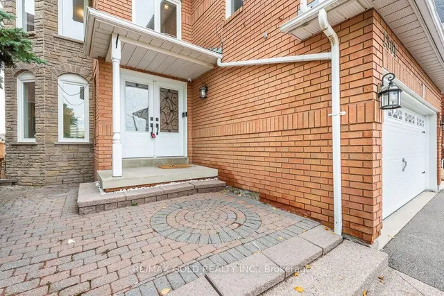 1361 Daniel Creek Rd, Mississauga 2