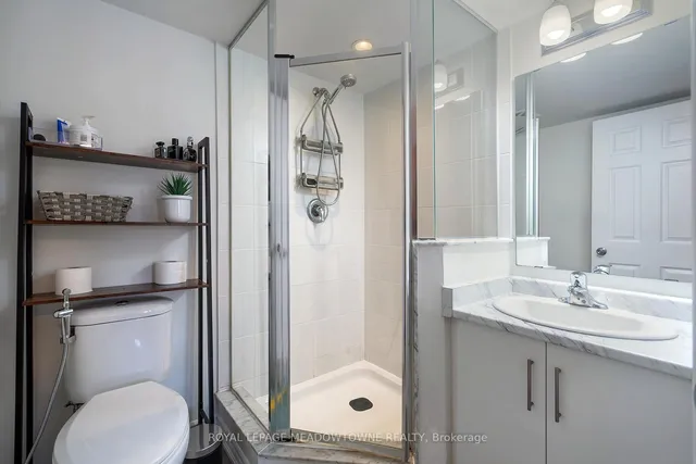 10 Carnation Ave #19, Toronto 4
