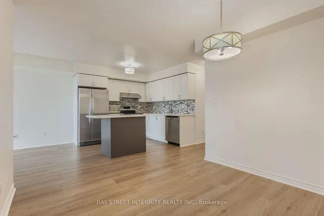 3888 Duke Of York Blvd #2328, Mississauga 4