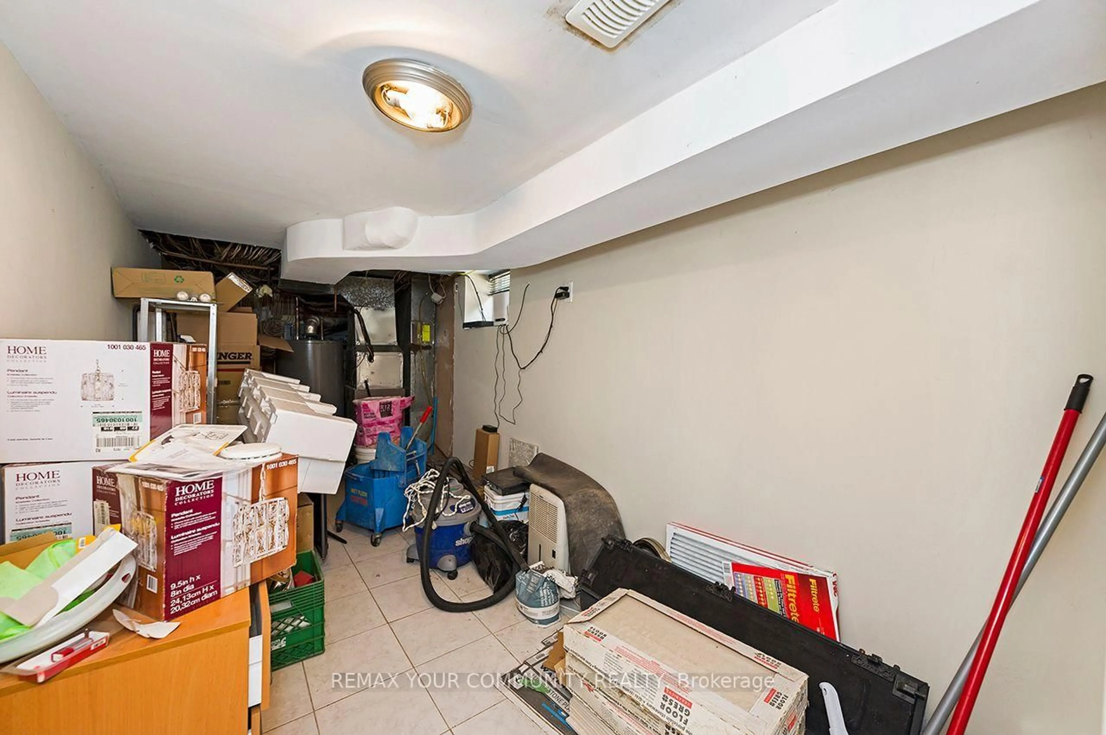 trreb/IMG-W13858274_5e089596-d800-4ff0-b982-c56ec4d2b1c4-l.jpg