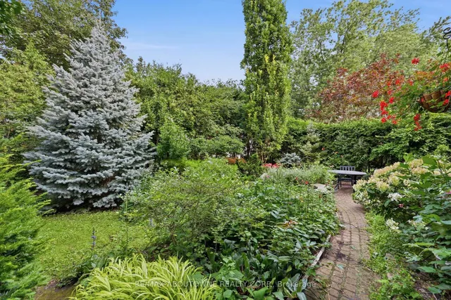 572 Harmony Ave, Burlington 5