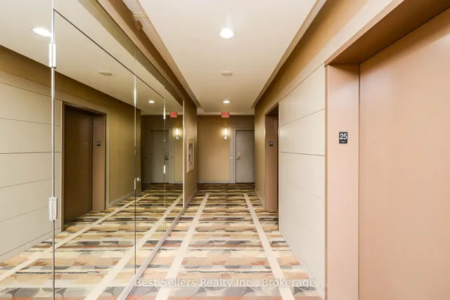 330 Burnhamthorpe Rd #2703, Mississauga 3