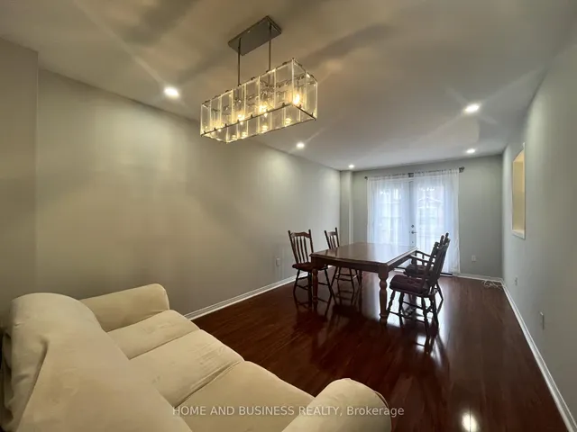 1588 South Parade Crt #23, Mississauga 4