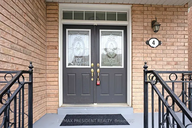 4 Chalkfarm Cres, Brampton 5