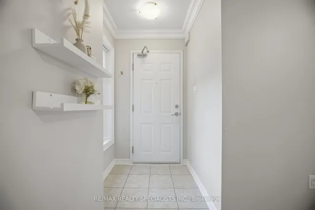 2441 Greenwich Dr #66, Oakville 5