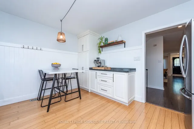 48 McRoberts Ave, Toronto 3