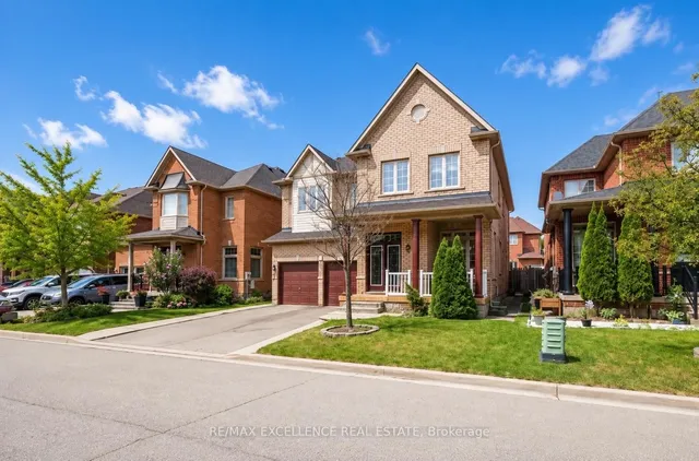 21 Castle Mountain Dr, Brampton 4
