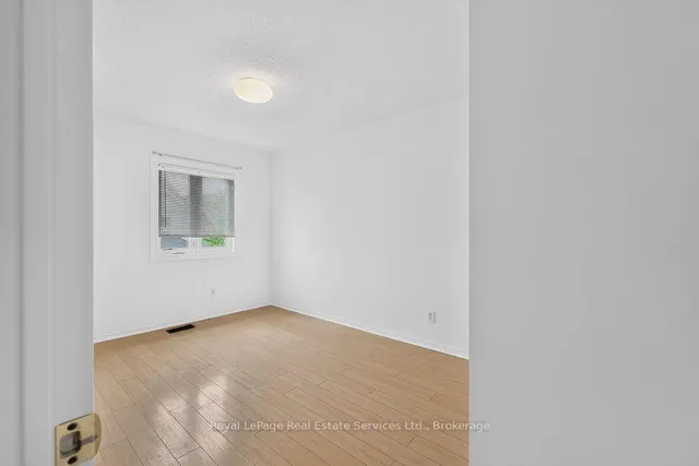 5910 Greensboro Dr #152, Mississauga 5