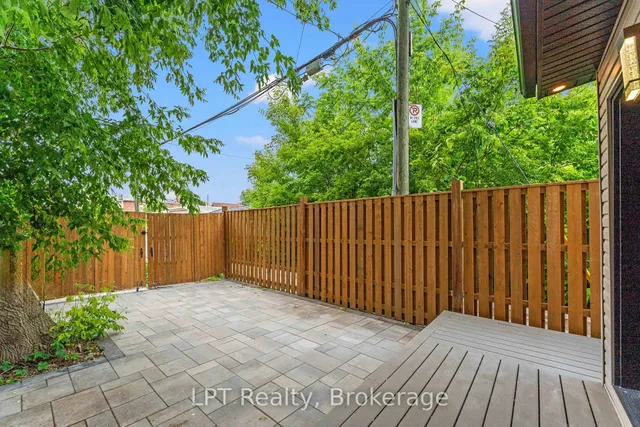 204 Franklin Ave, Toronto 5