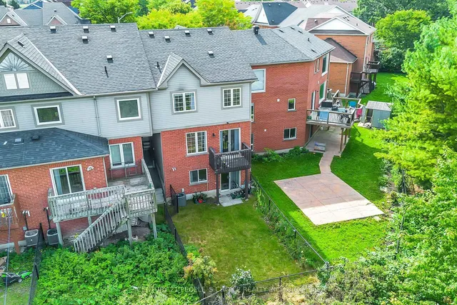 44 Monaco Crt, Brampton 3