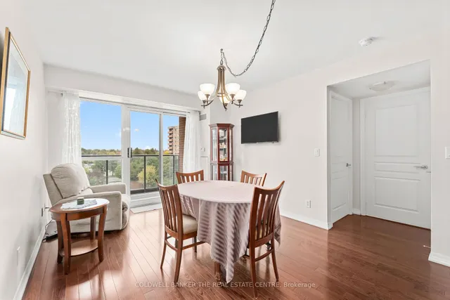 1403 Royal York Rd #711, Toronto 4