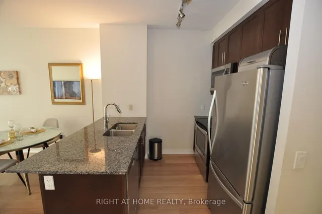 3975 Grand Park Dr #1705, Mississauga 4