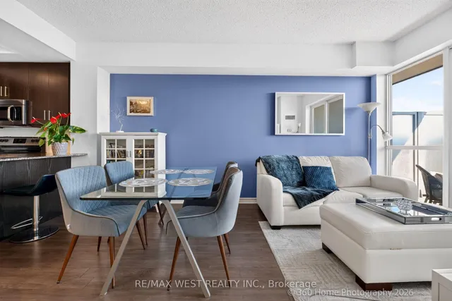 15 James Findlay Way #631, Toronto 5