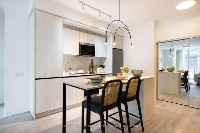 2485 Eglinton Ave #1308, Mississauga 4