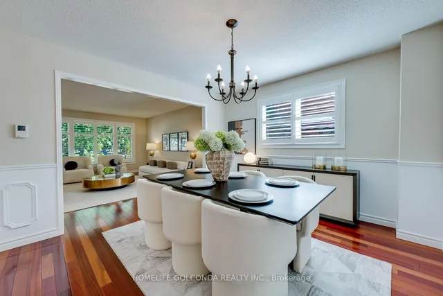 2152 Munn's Ave, Oakville 3