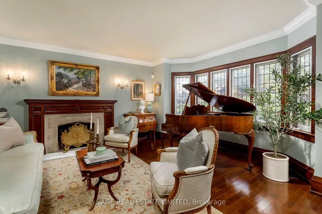 124 Brentwood Rd, Toronto 5