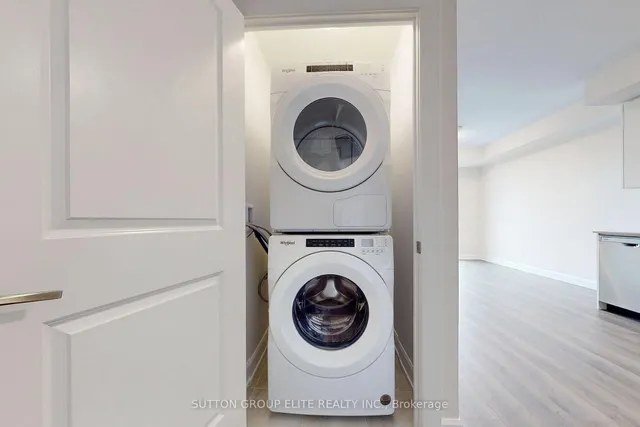 3220 William Coltson Ave #710, Oakville 3
