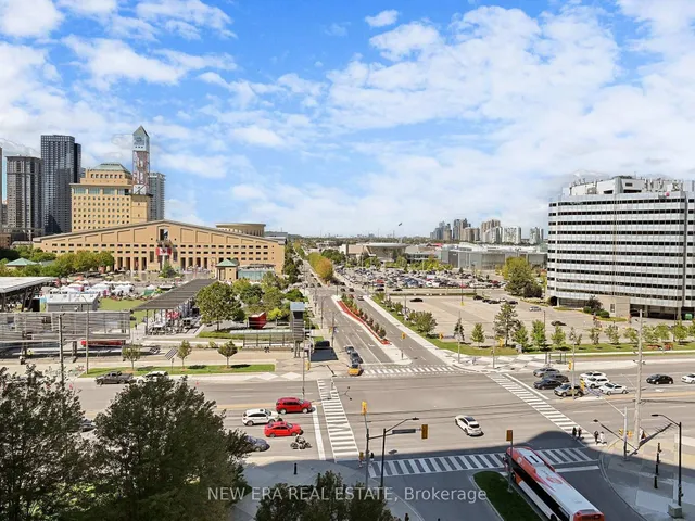 3888 Duke Of York Blvd #923, Mississauga 4