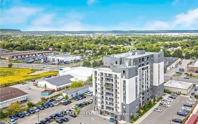 716 Main St #905, Milton 2