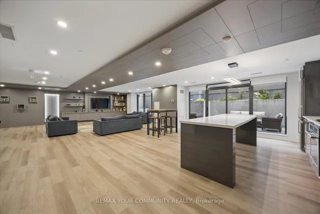 430 Roncesvalles Ave #404, Toronto 3