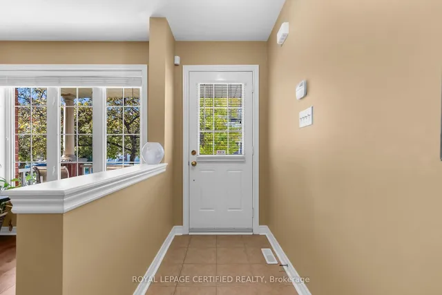 144 Mccready Dr, Milton 4