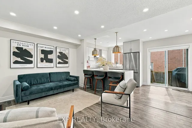 135 Spicebush Terr, Brampton 4