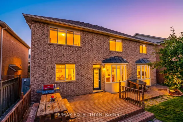7 Braydon Blvd, Brampton 2