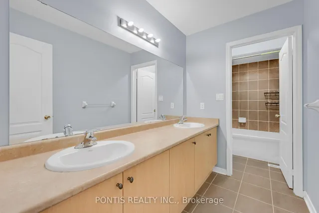 14 Arrowstone Crt, Brampton 3