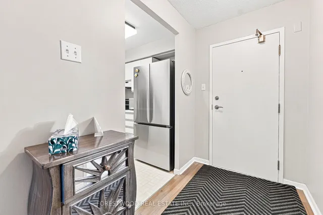 10 Laurelcrest St #311, Brampton 2