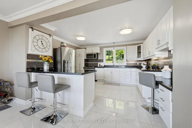 15585 Clayhill Rd, Halton Hills 5