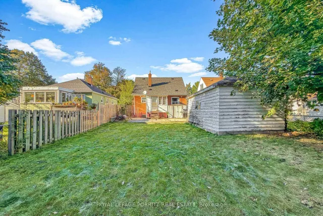 9 Putney Rd, Toronto 4