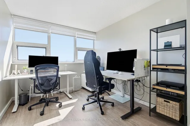 75 Emmett Ave #907, Toronto 5