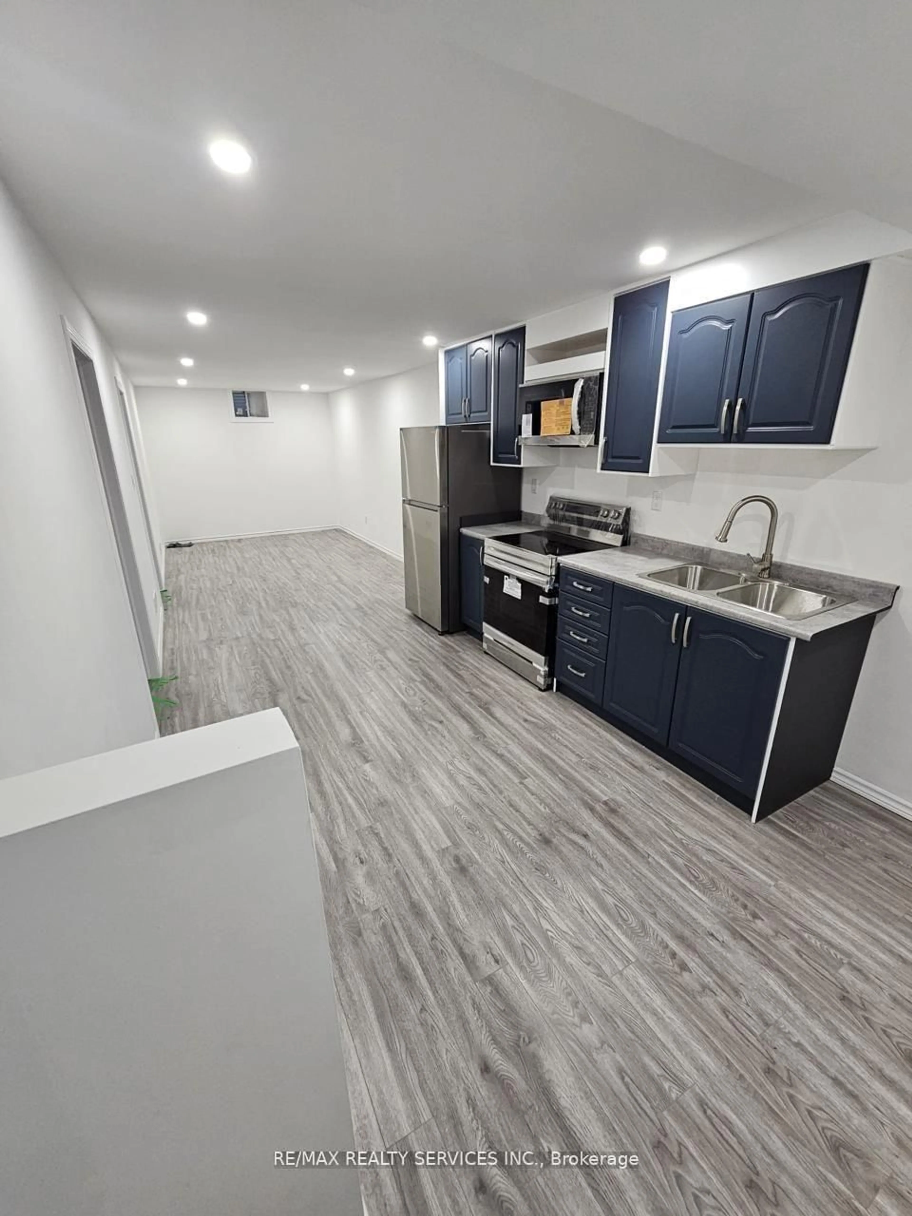trreb/IMG-W13863068_0a2a66e6-213c-4fec-a3d4-d8209d256bd0-l.jpg